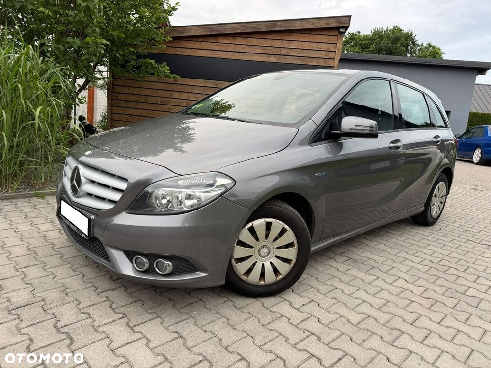 Mercedes-Benz Klasa B - 2