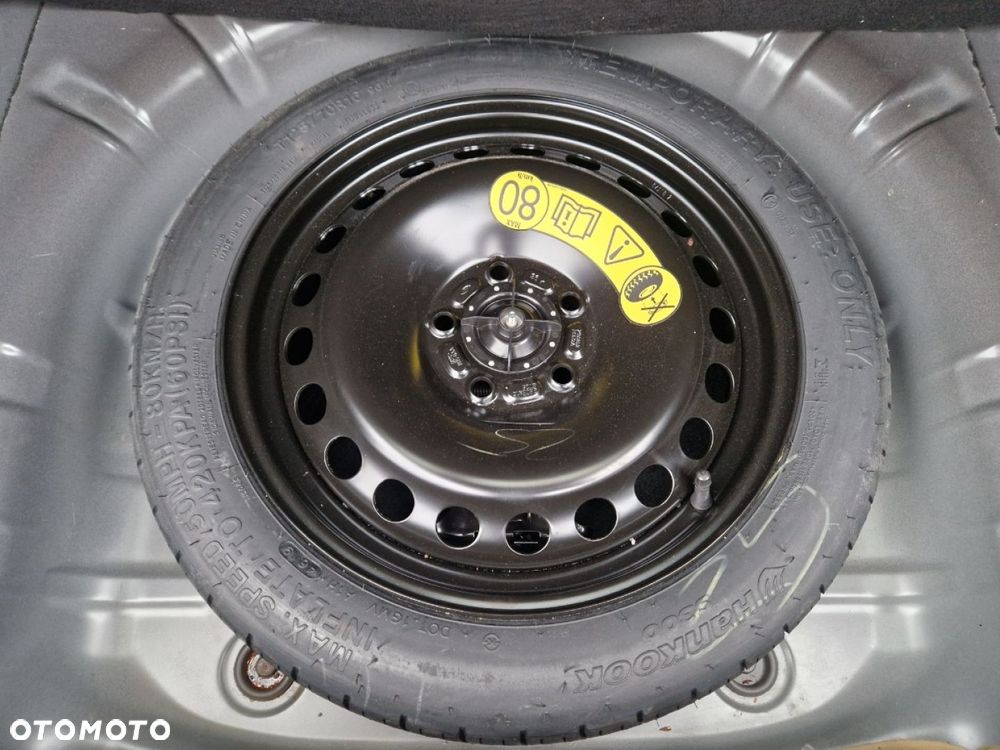Ford Focus - 24