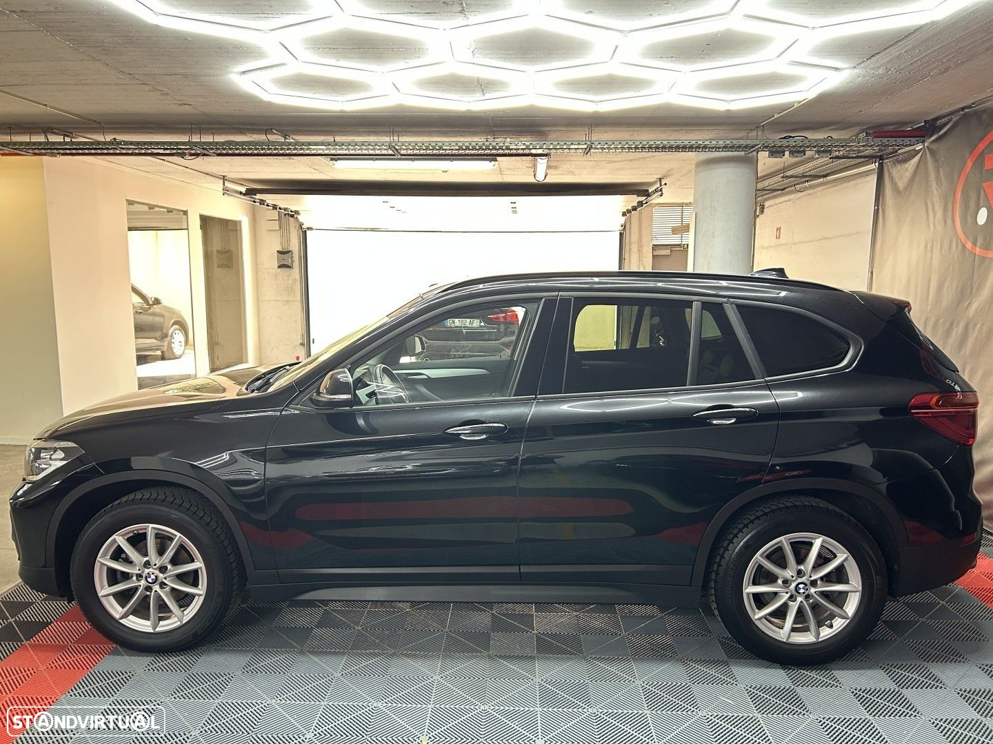 BMW X1 16 d sDrive Advantage Auto - 5