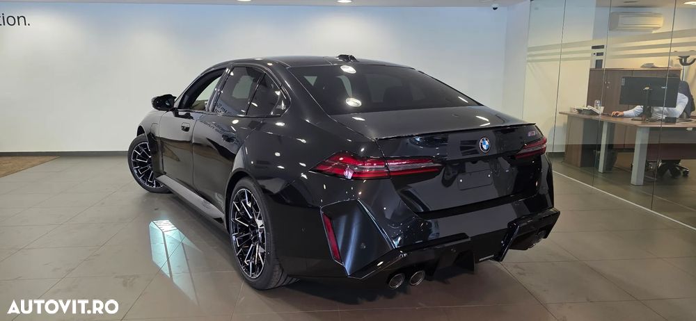 BMW M5 - 4