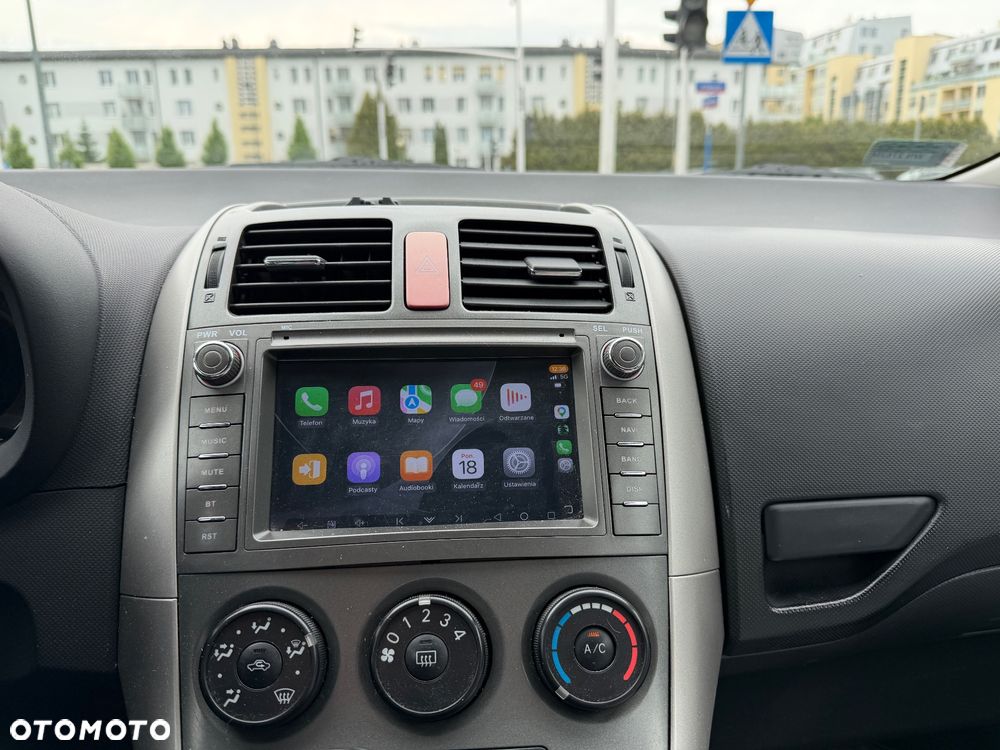 Toyota Auris 1.4 D-4D Luna - 10