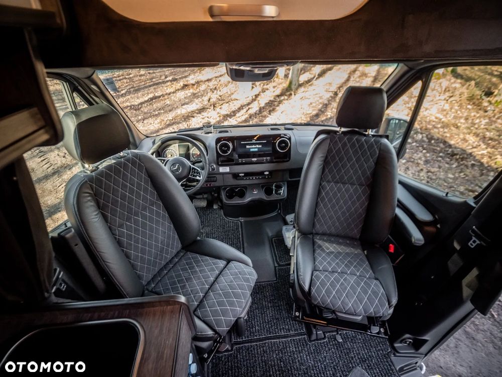 Mercedes-Benz Sprinter - 19