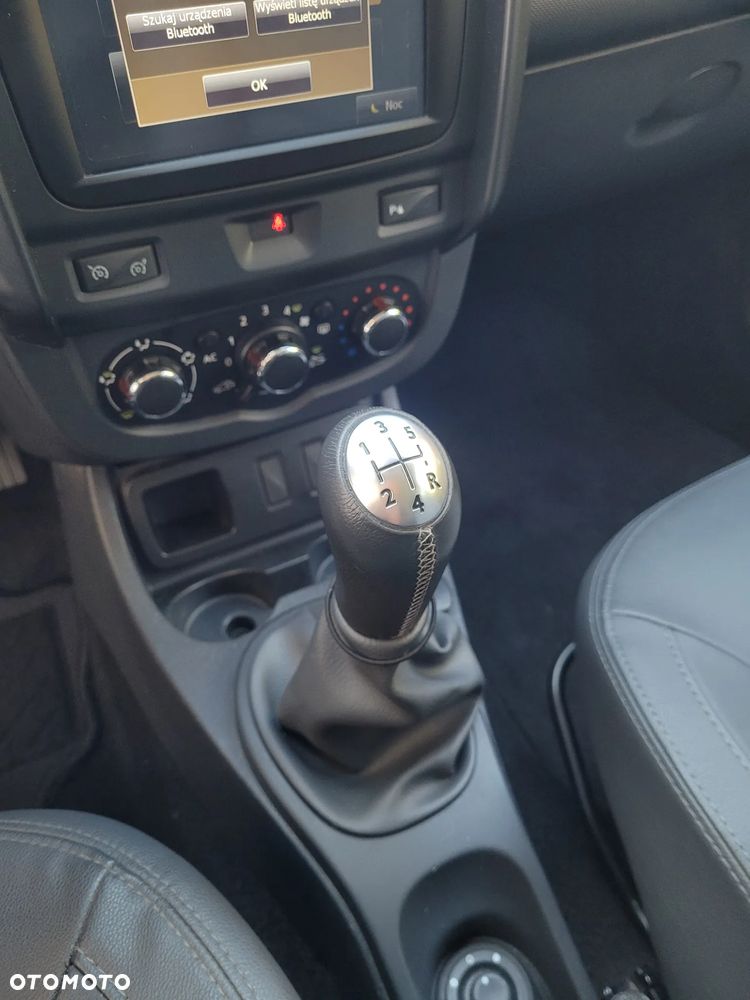 Dacia Duster 1.6 16V 105 4x2 Prestige - 29