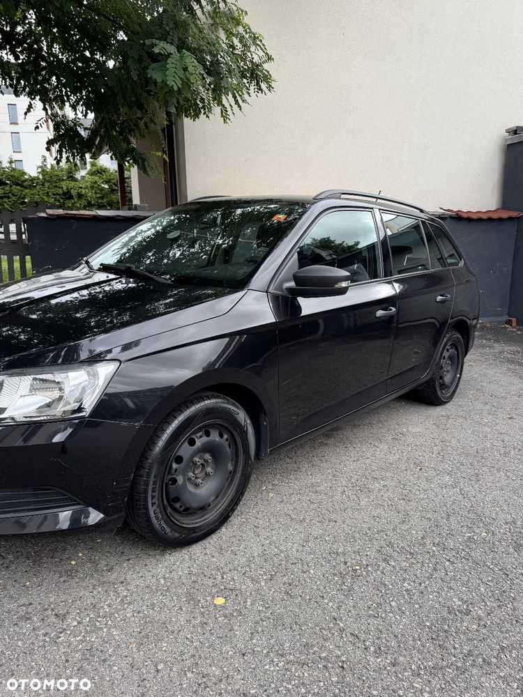 Skoda Fabia - 6