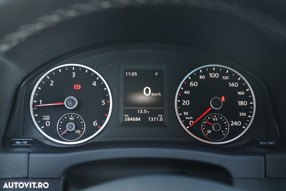 Volkswagen Tiguan 2.0 TDI SCR 4MOTION BlueMotion Technology DSG Lounge Track & Style - 25