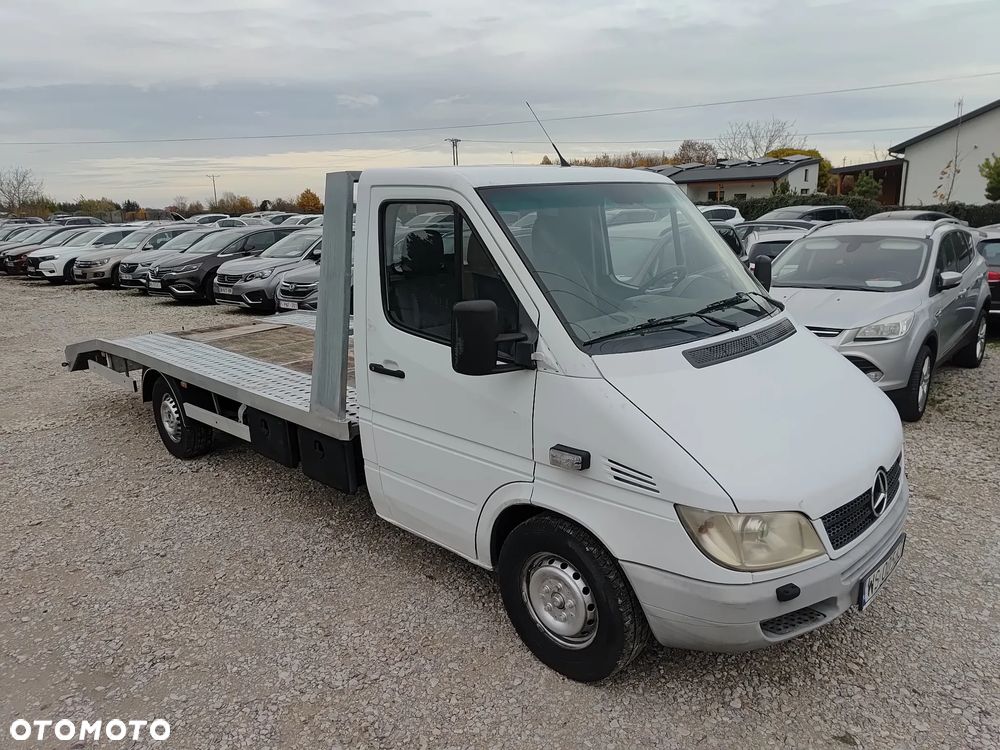 Mercedes-Benz Sprinter - 6