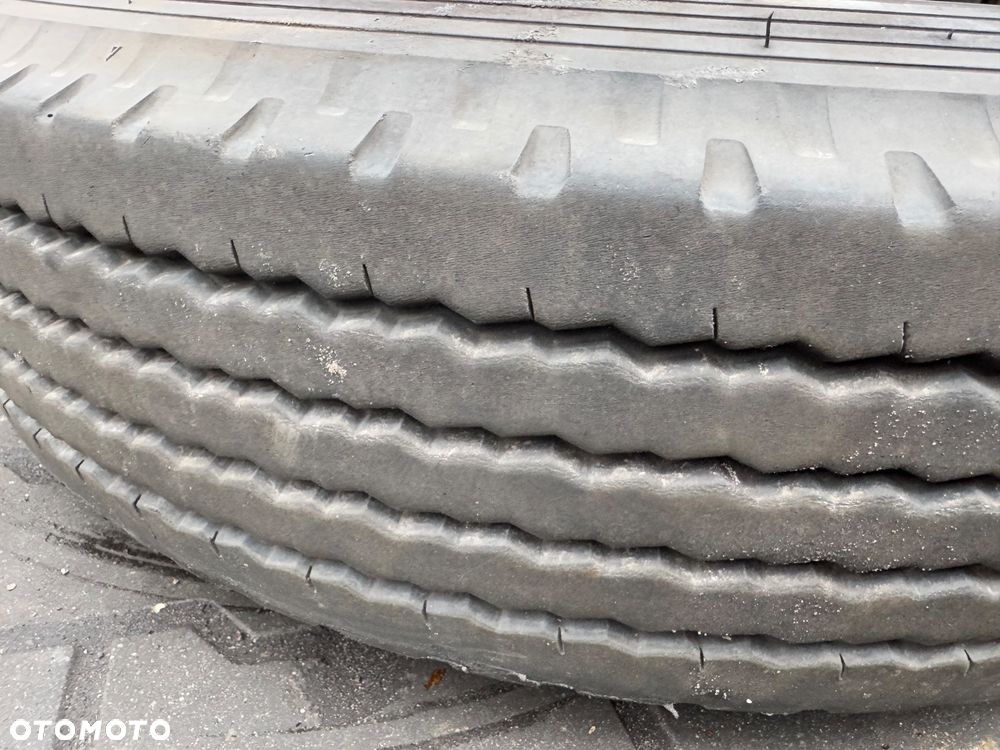 Kompletne koło, felga, opona Bridgestone 10 R17,5 - 2