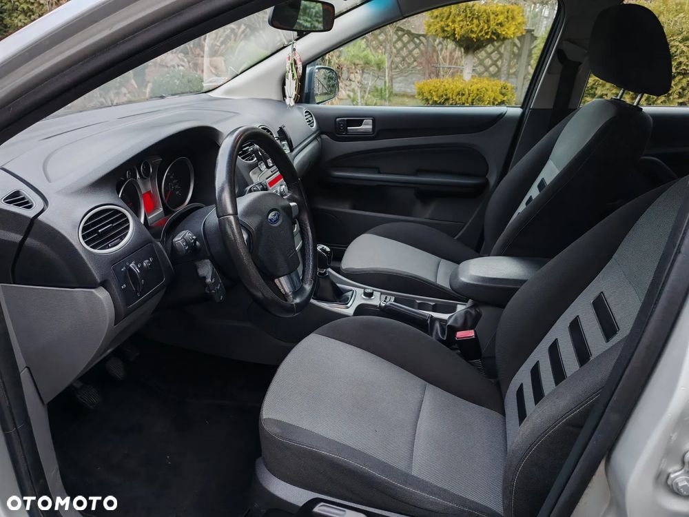 Ford Focus - 5