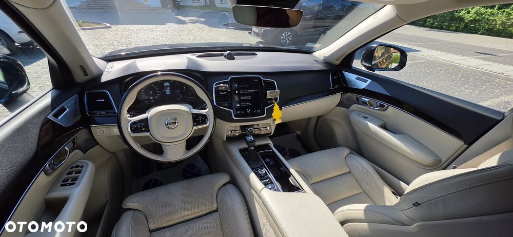 Volvo XC 90 D5 AWD Inscription 7os - 16