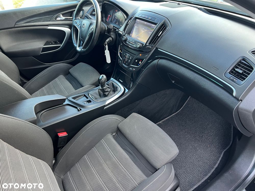 Opel Insignia 2.0 CDTI Cosmo S&S - 24