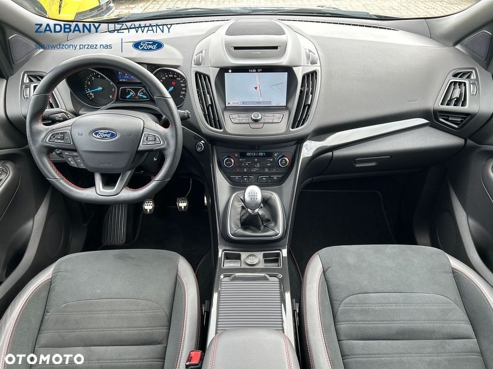 Ford Kuga 1.5 EcoBoost 2x4 ST-Line - 10