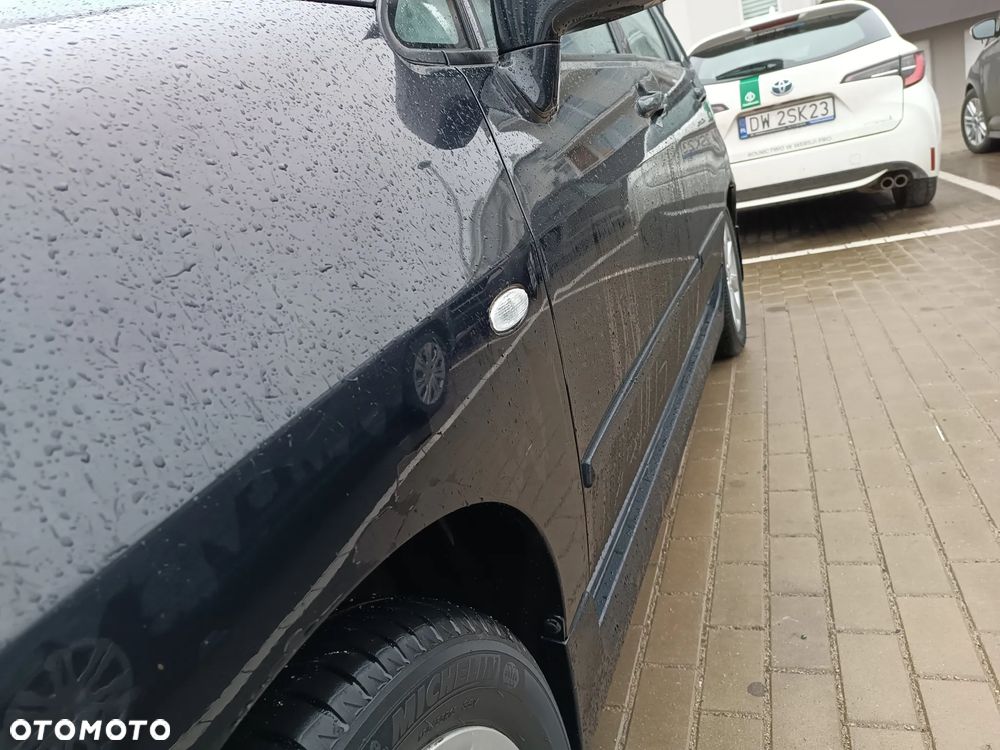 Suzuki Liana Kombi 1.6 Comfort - 8