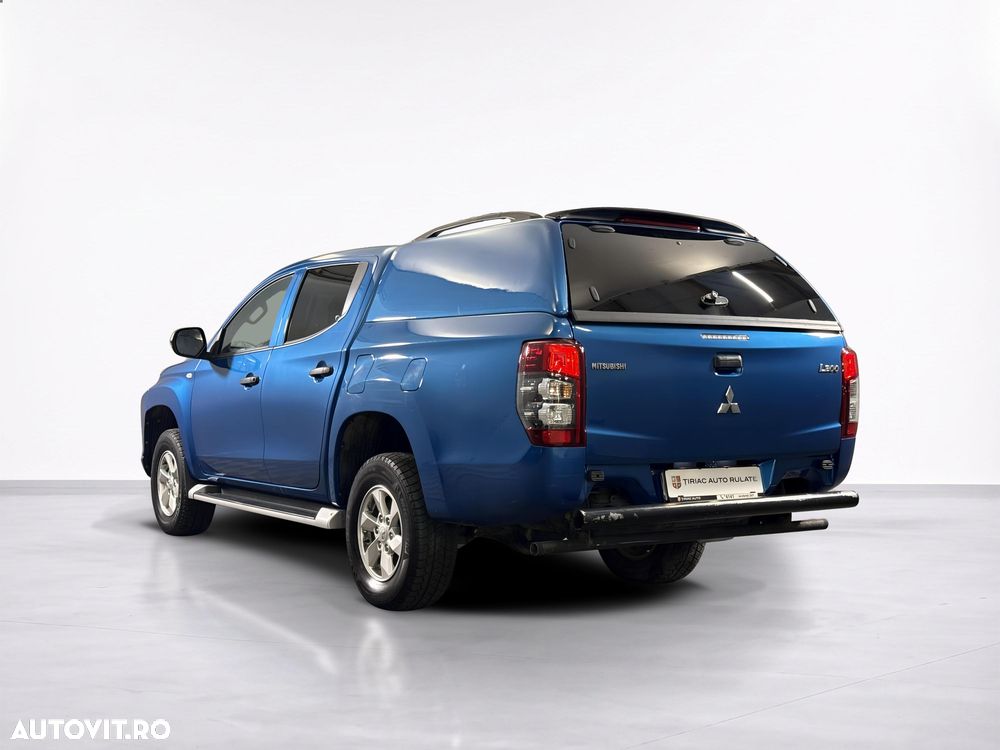 Mitsubishi L200 - 4