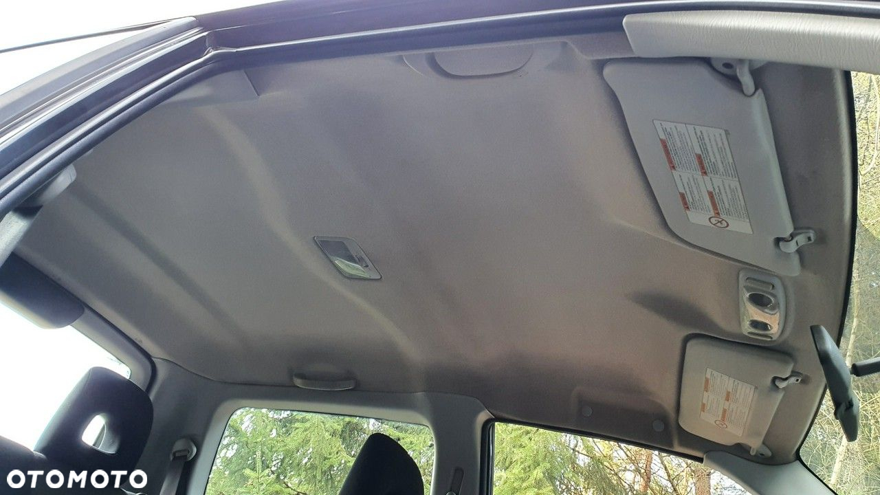 Suzuki Grand Vitara - 32