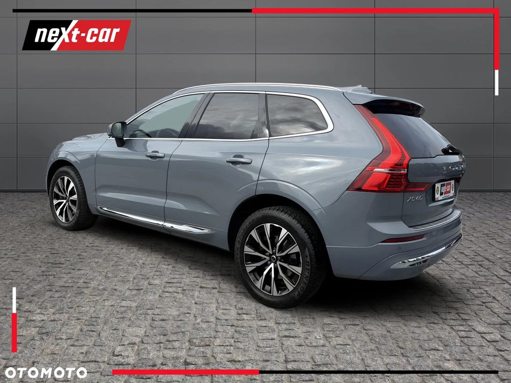 Volvo XC 60 B4 B Plus Bright - 3