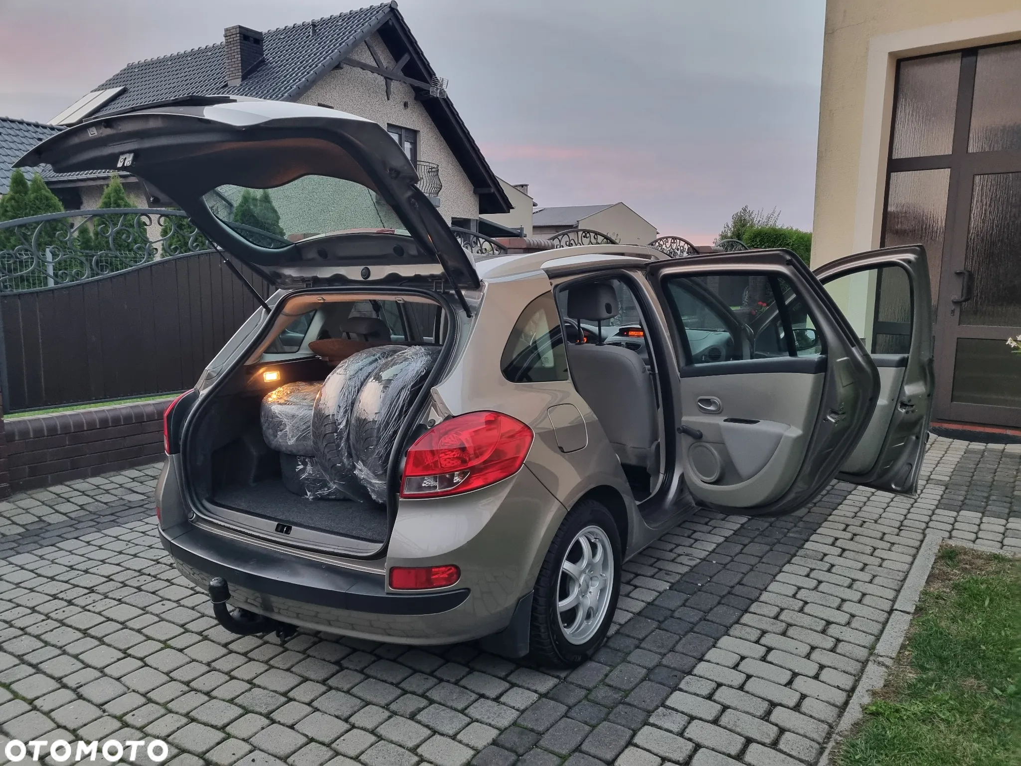 Renault Clio 1.2 TCE Expression - 16