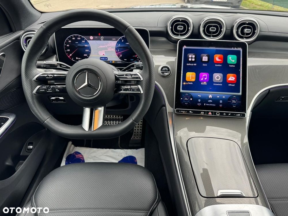 Mercedes-Benz GLC - 24