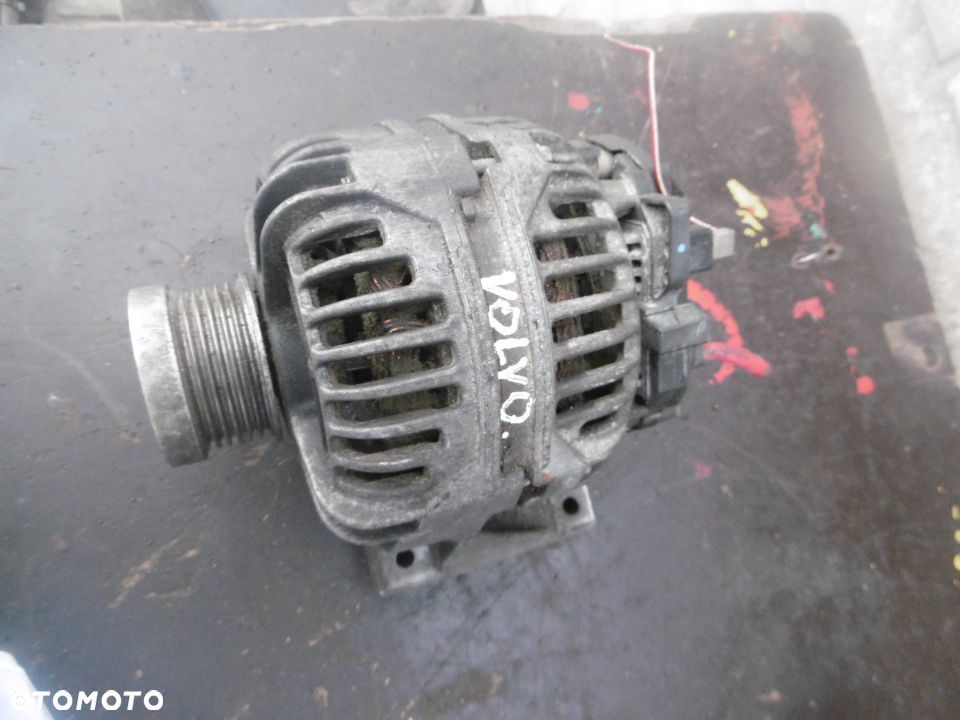 Alternator VOLVO V70 S60 2,4 9459077 0124515019 120A - 1