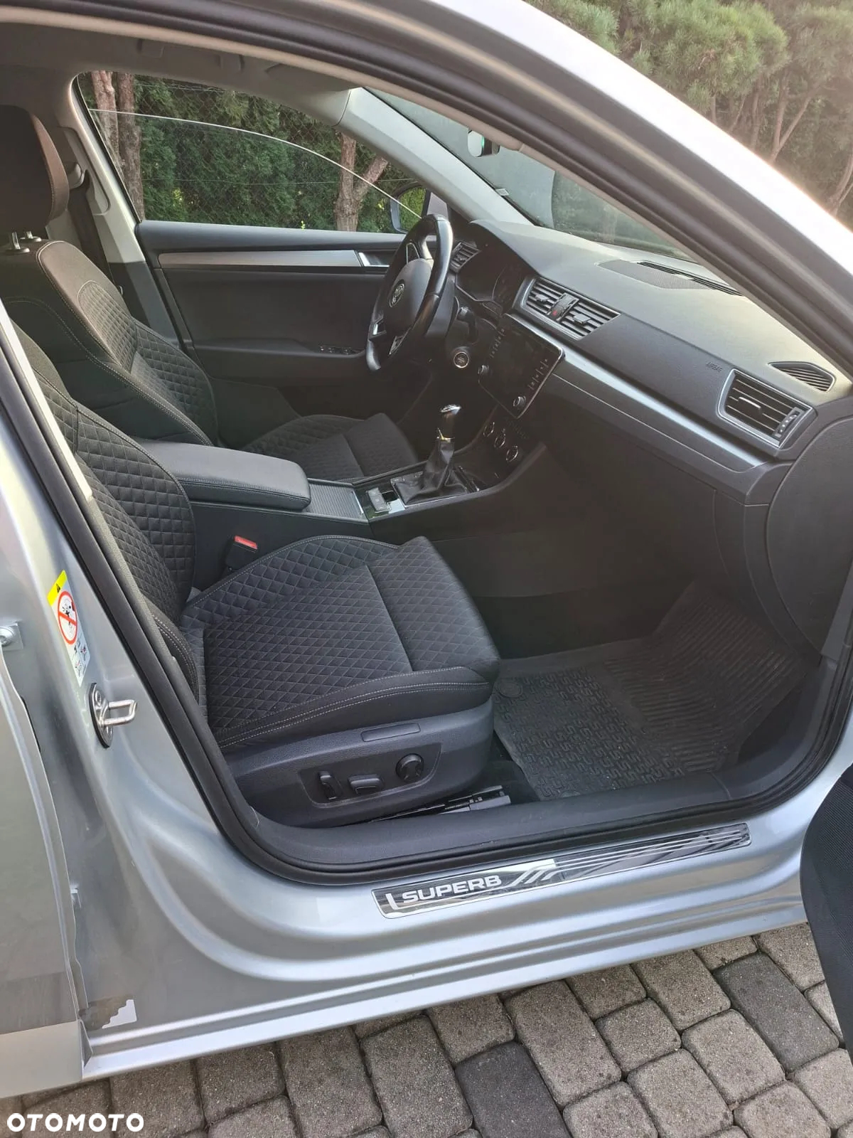 Skoda Superb 2.0 TDI Style - 22