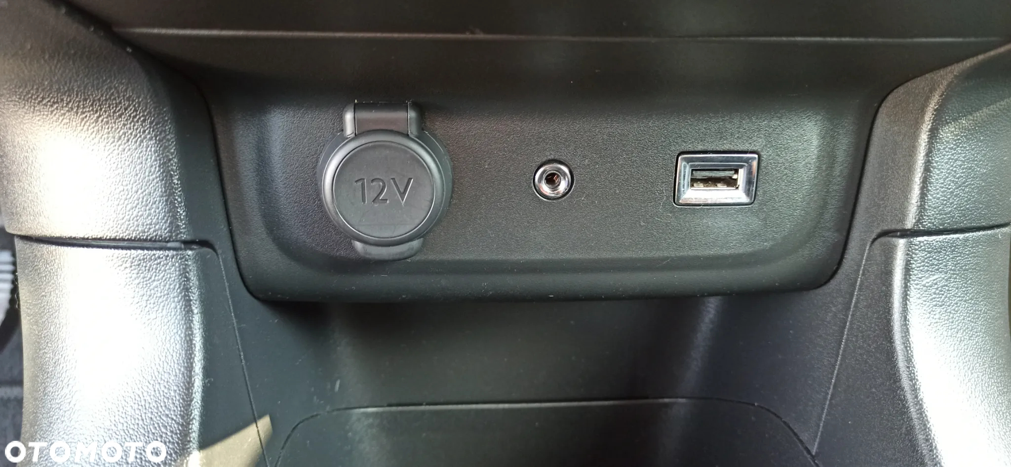 Citroën C3 1.2 PureTech Feel - 28