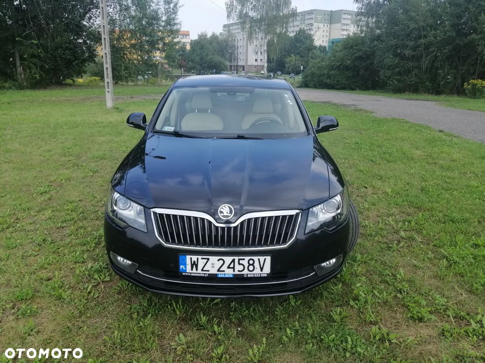 Skoda Superb 2.0 TSI Ambition DSG - 2