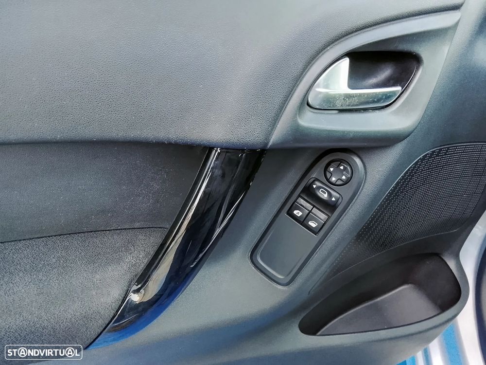 Citroën C3 1.4 HDi Attraction - 16