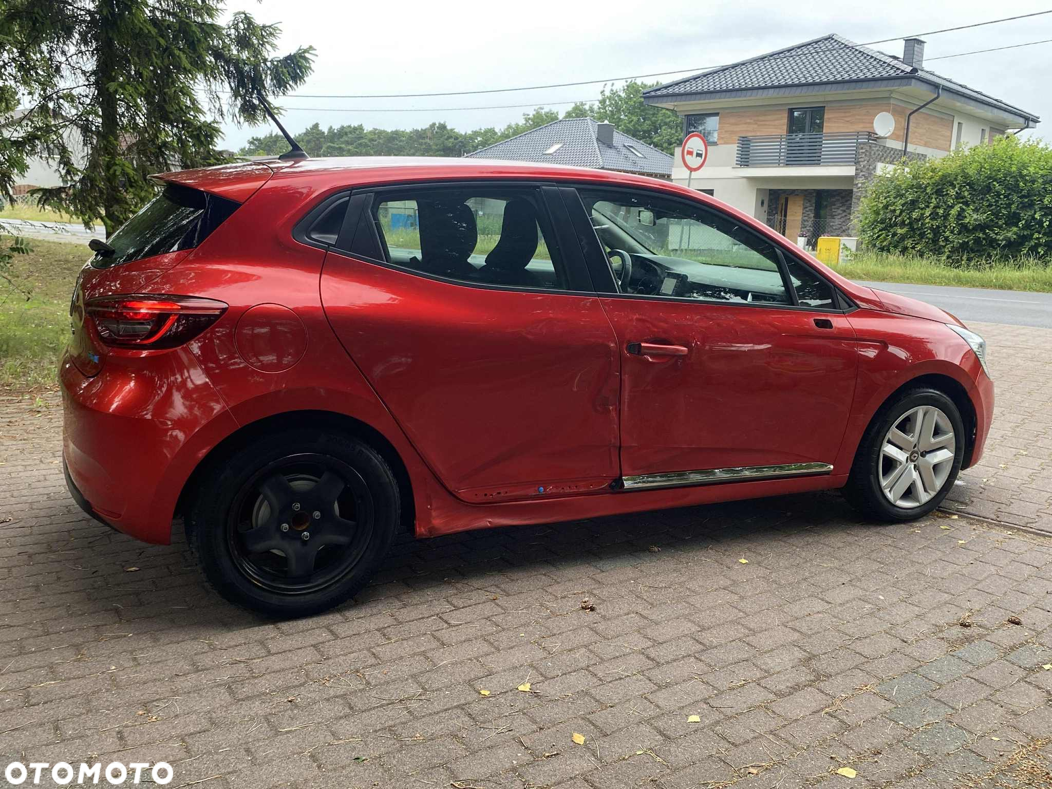 Renault Clio - 7