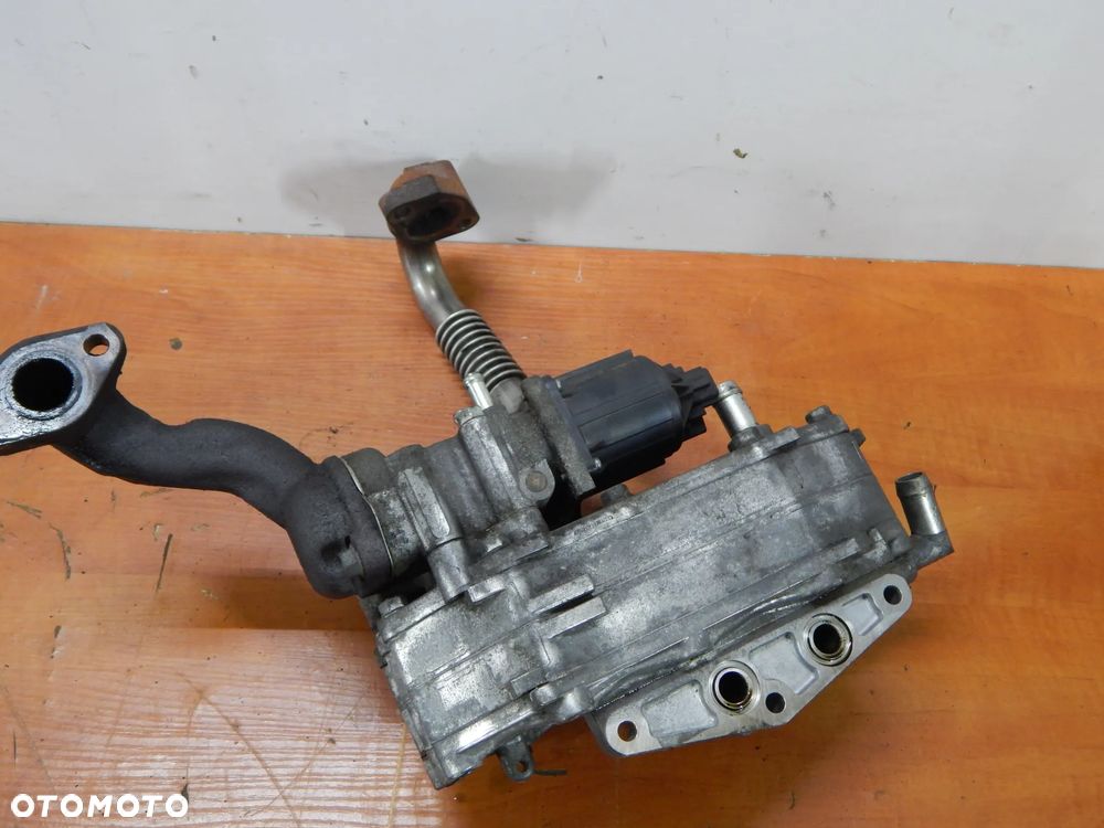Zawór EGR Chłodnica 1.8 DID Mitsubishi ASX I Outlander III Lancer 10-18 Łuków części - 1