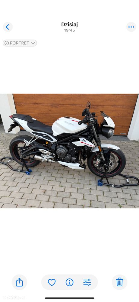 Triumph Street Triple - 39