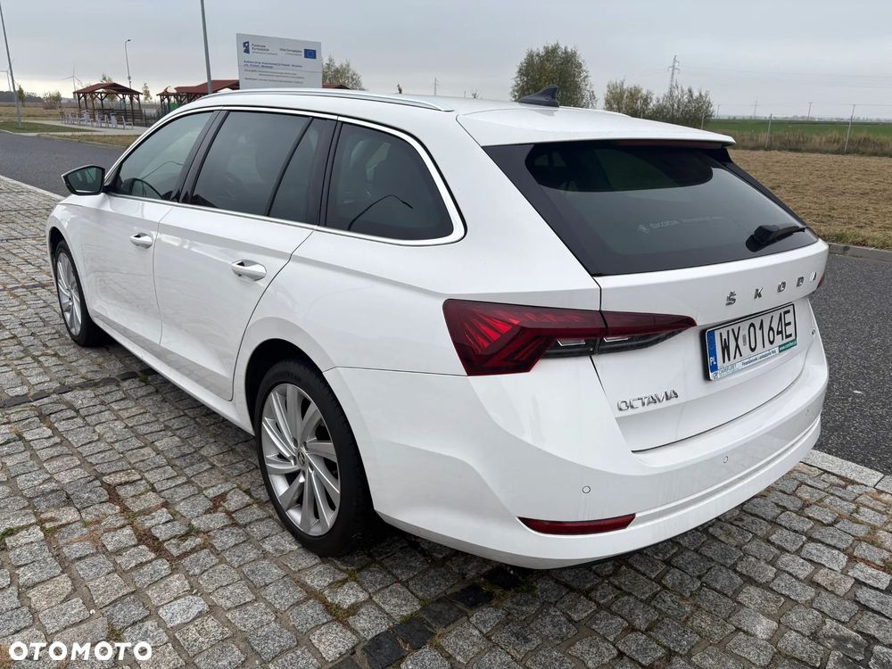 Skoda Octavia 2.0 TDI 4x4 Style DSG - 9