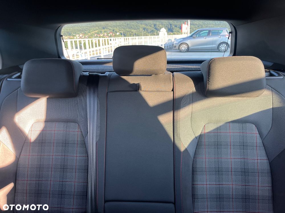 Volkswagen Golf 2.0 TSI GTI DSG - 31