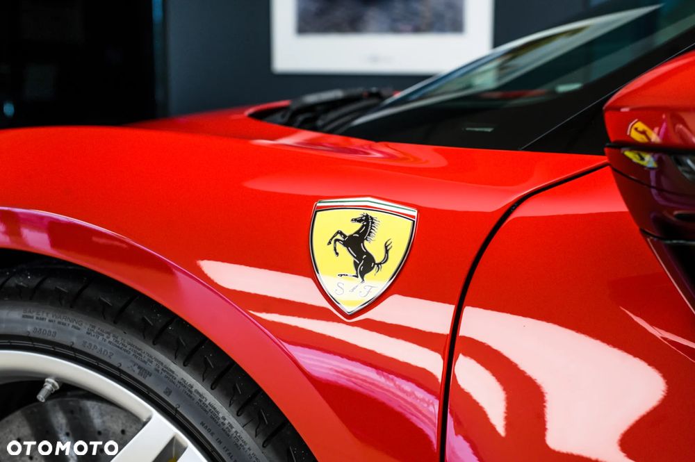 Ferrari 296 GTB - 17