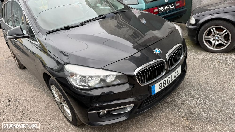 BMW 216 Gran Tourer i Line Luxury - 3