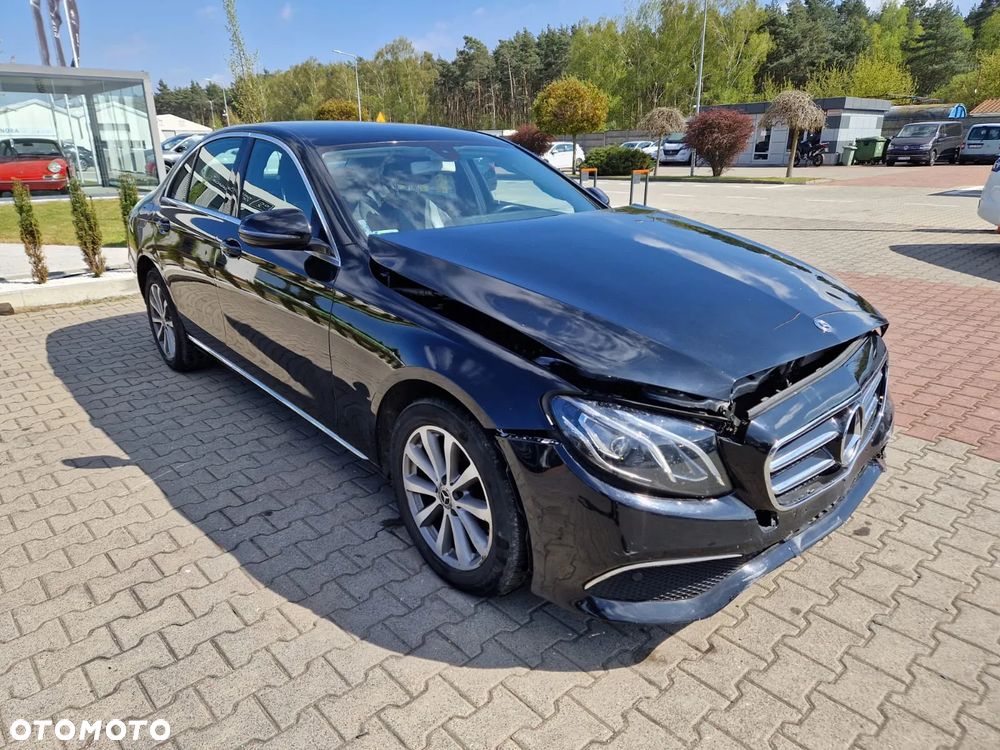 Mercedes-Benz Klasa E 200 d 9G-TRONIC - 5