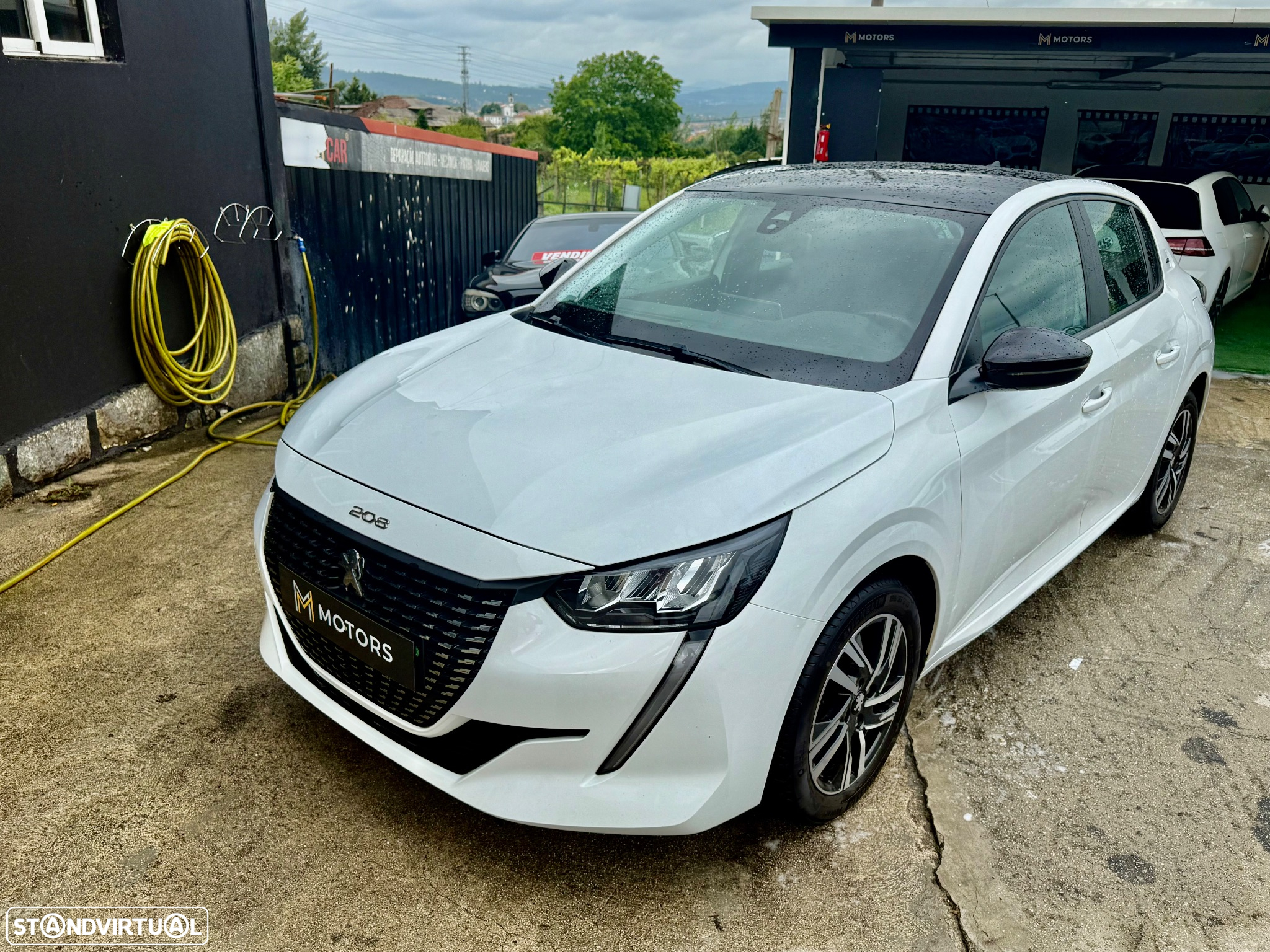 Peugeot 208 1.2 PureTech GT - 2
