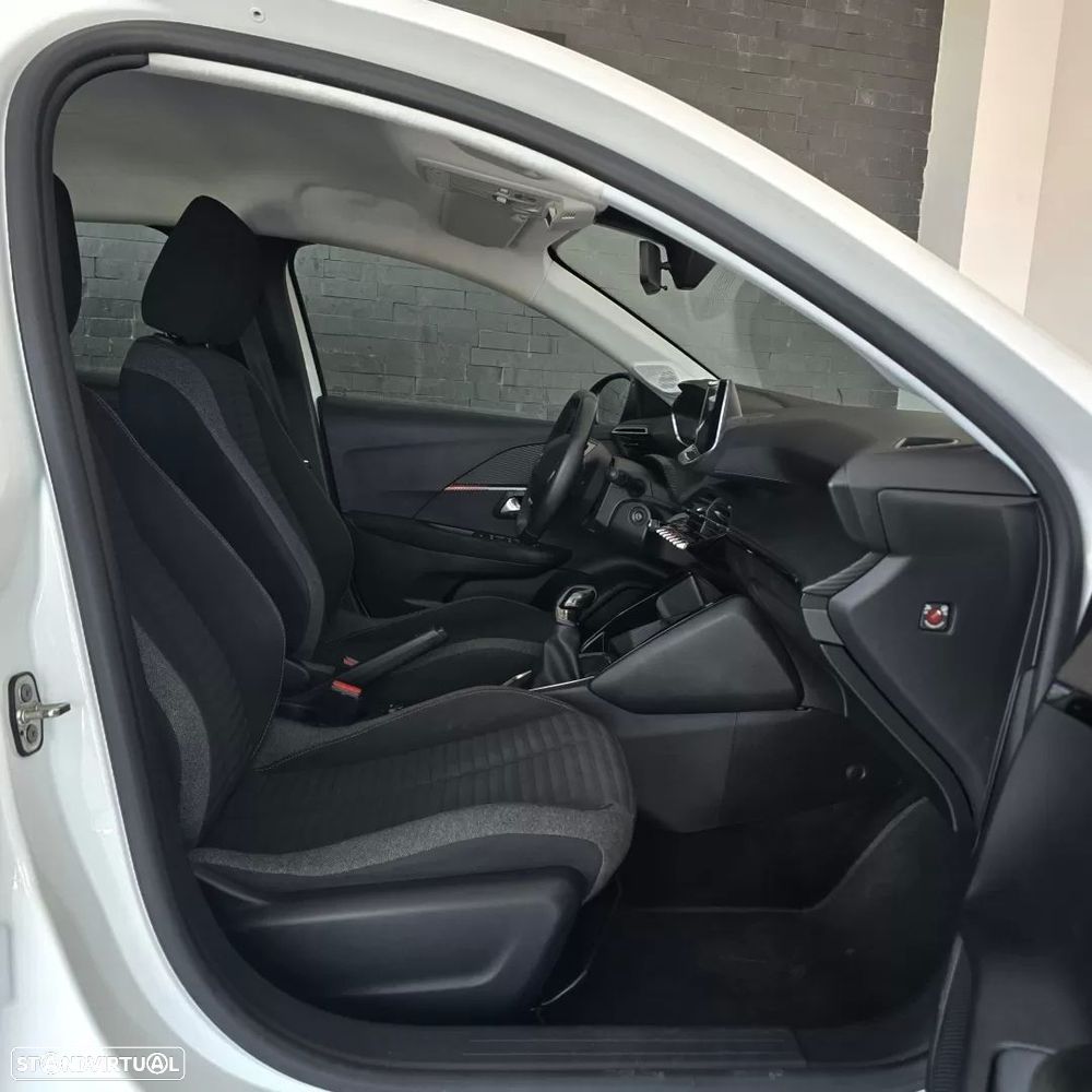 Peugeot 208 1.2 PureTech Active Pack - 10
