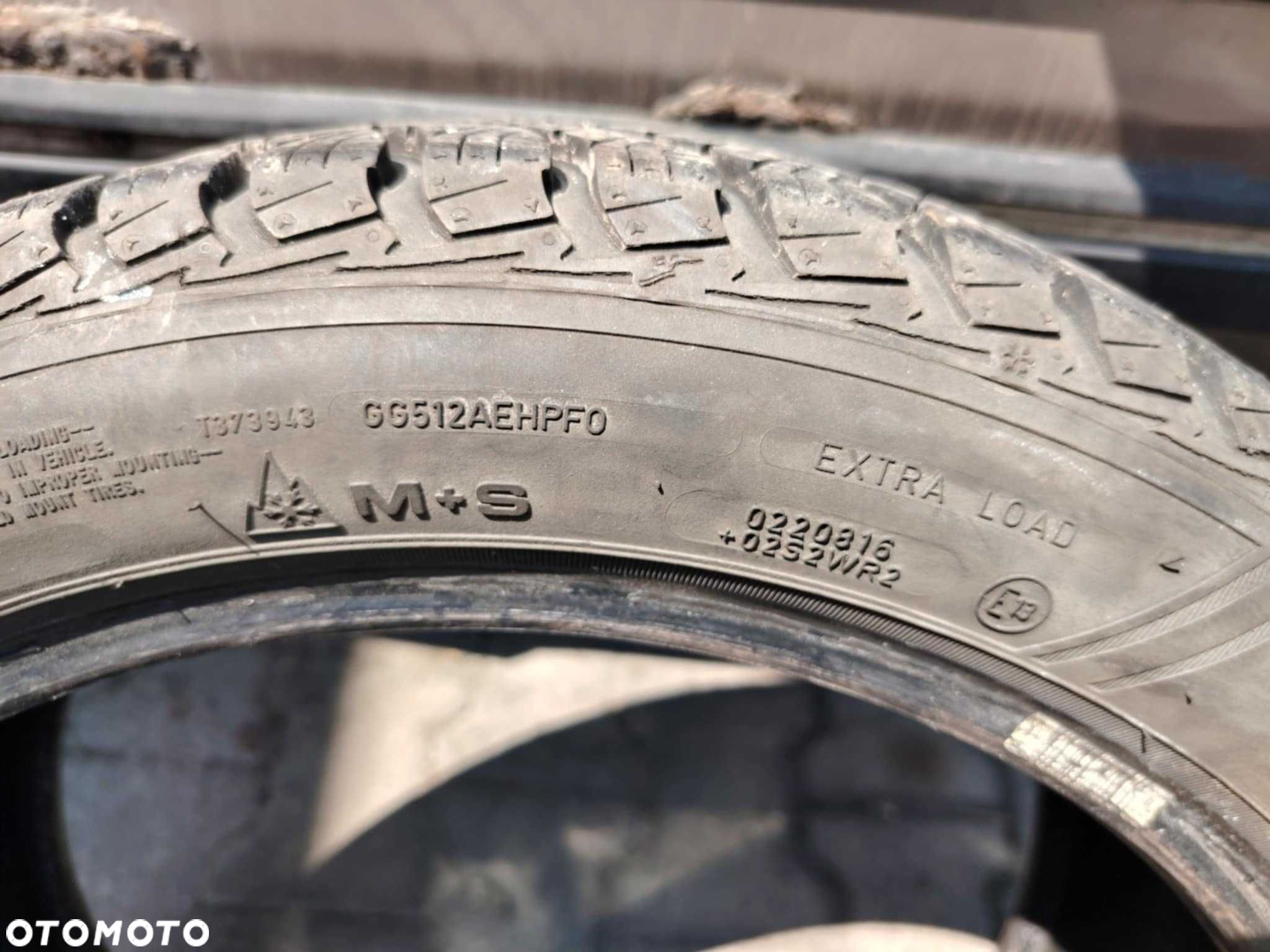 Opony 215/45R17 GoodYear Gen 2 Vector4Seasons rok 2018 profil 7 mm - 5