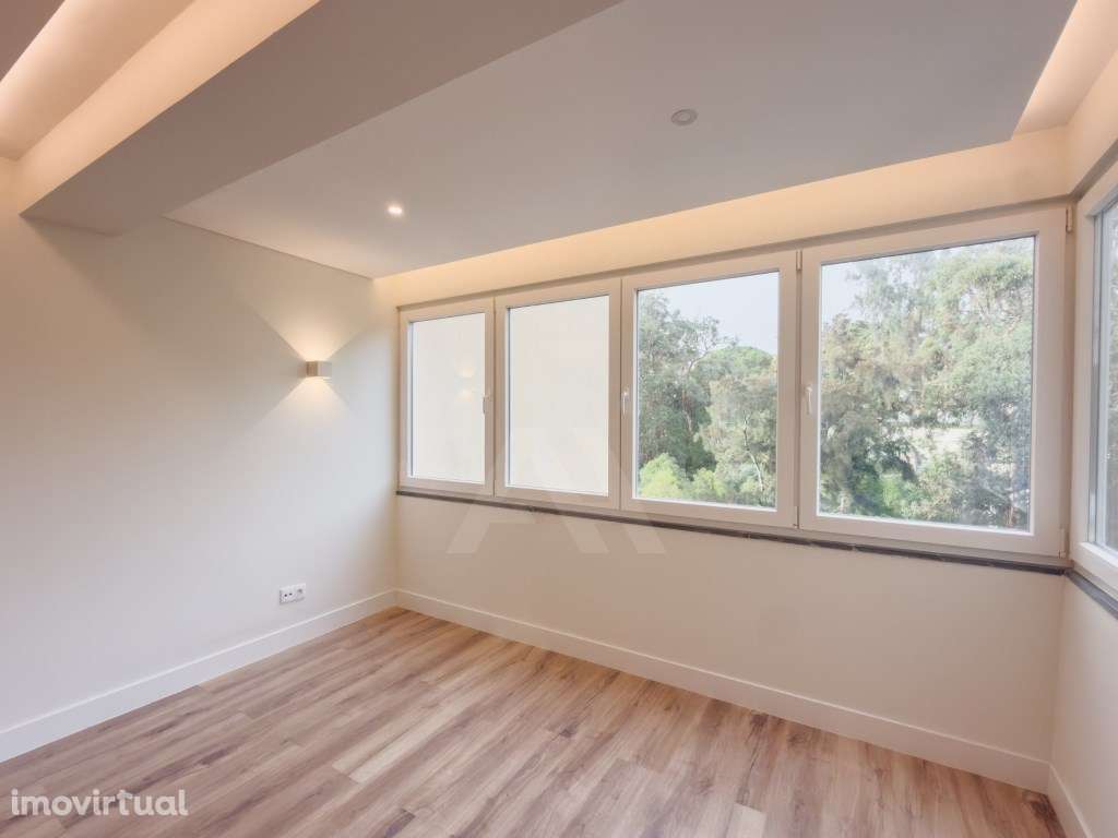 Apartamento T2 no Monte Estoril a 5 Minutos da Praia - Grande imagem: 5/22