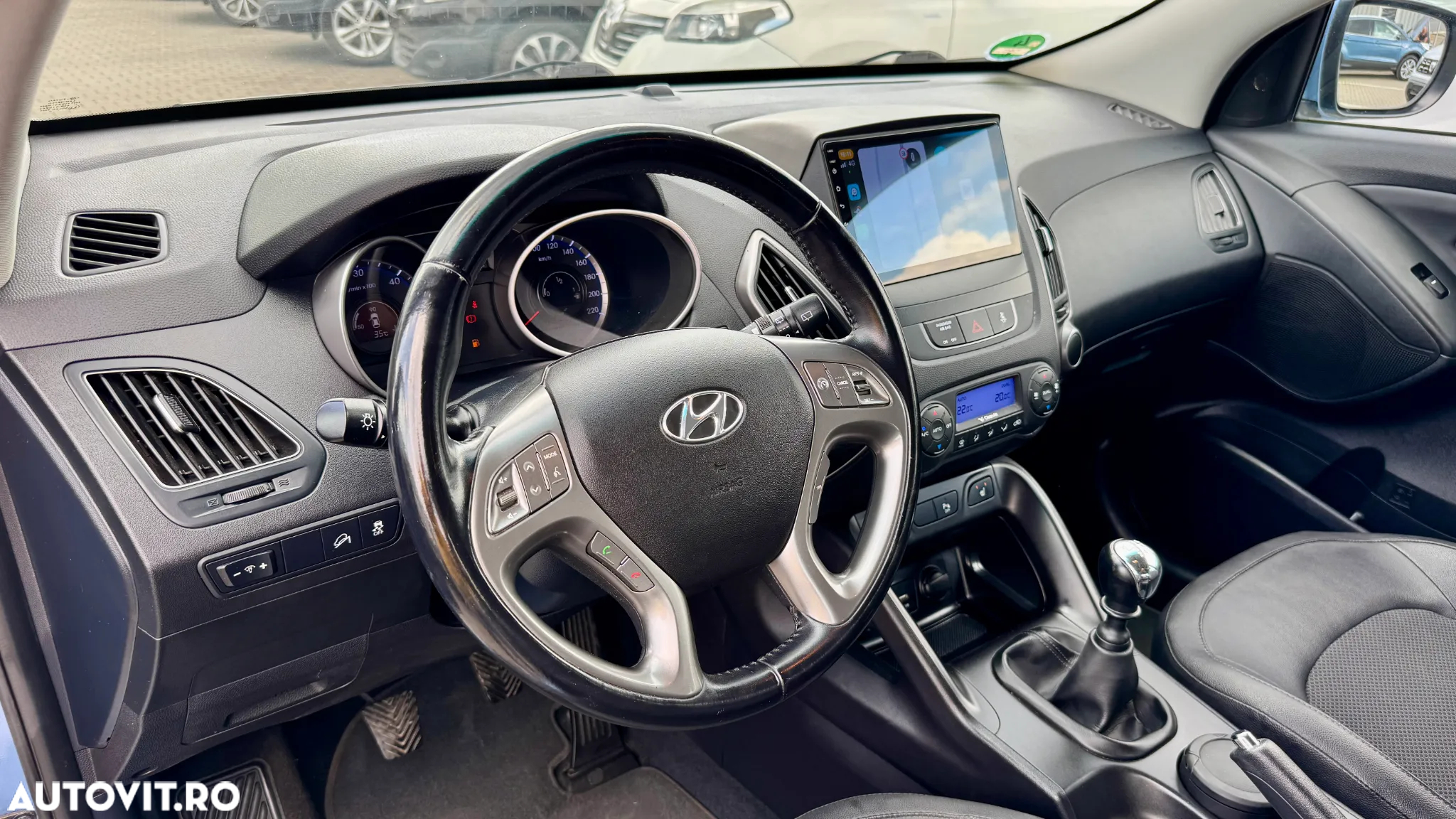 Hyundai ix35 - 12