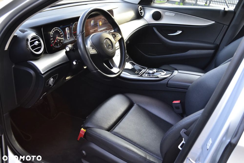 Mercedes-Benz Klasa E 200 d 9G-TRONIC Avantgarde - 9
