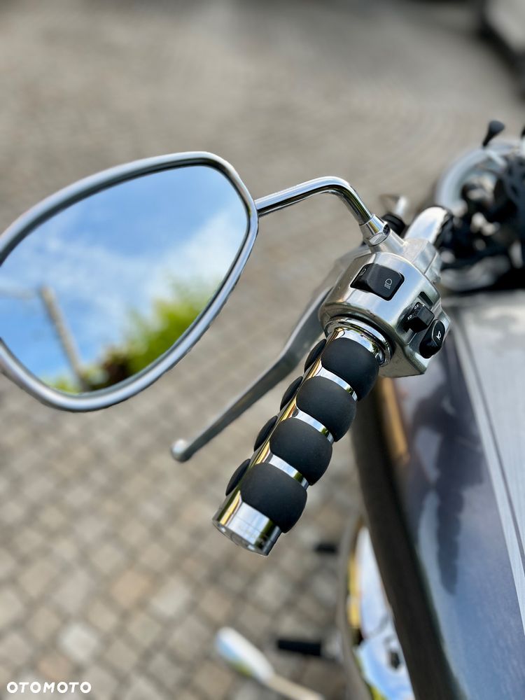 Yamaha Warrior - 8