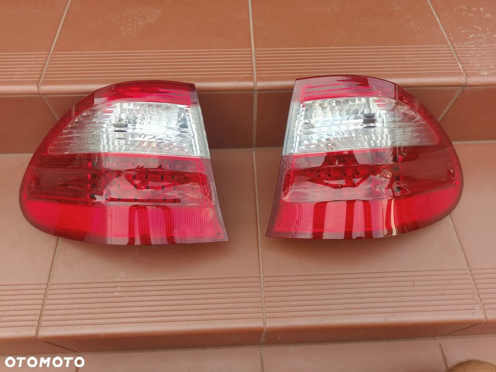 MERCEDES W211 KOMBI Lampa Tył Lewa Prawa AVANTGARDE Igła - 1