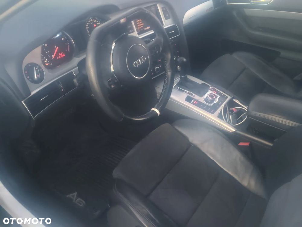 Audi A6 Avant 3.0 TFSI quattro tiptronic - 16