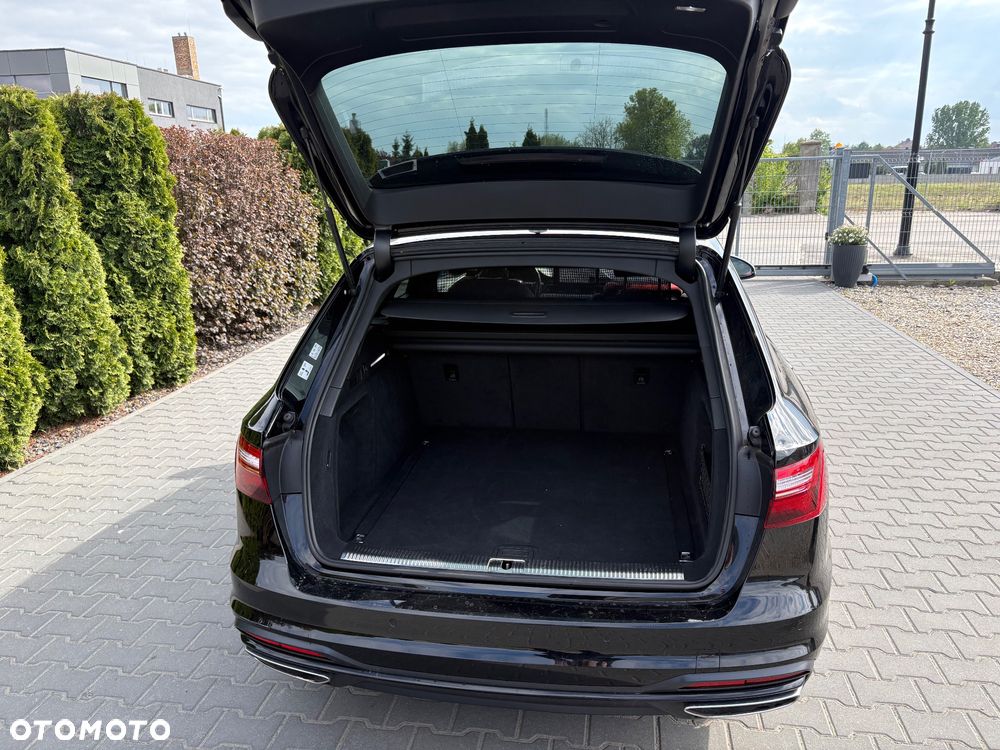 Audi A4 Avant 40 TDI Sport S tronic - 21