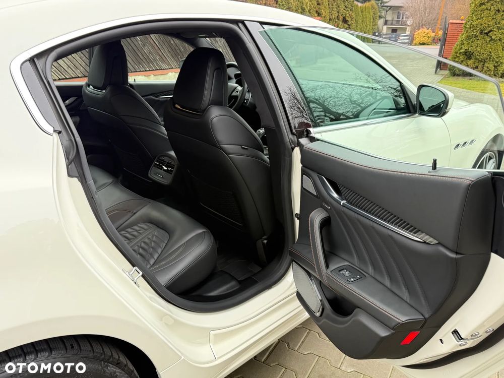 Maserati Ghibli S Q4 GranSport - 20