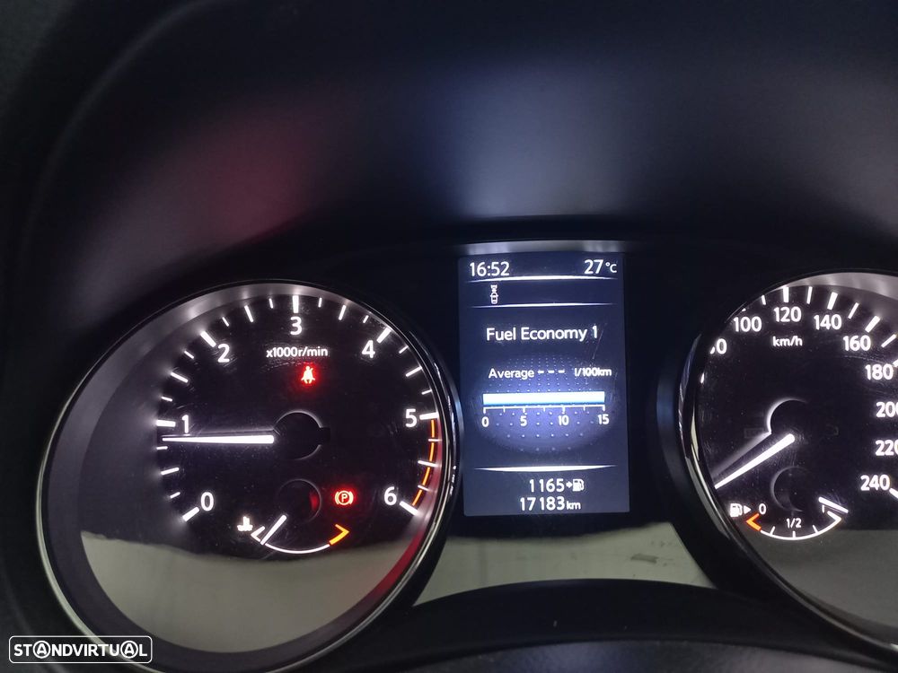 Nissan Qashqai 1.5 dCi Tekna - 21