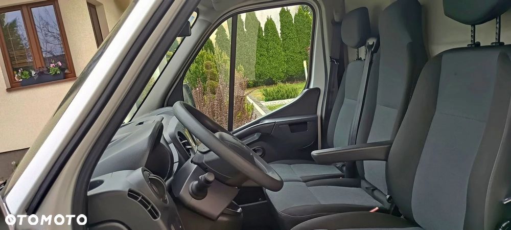 Renault Master - 13