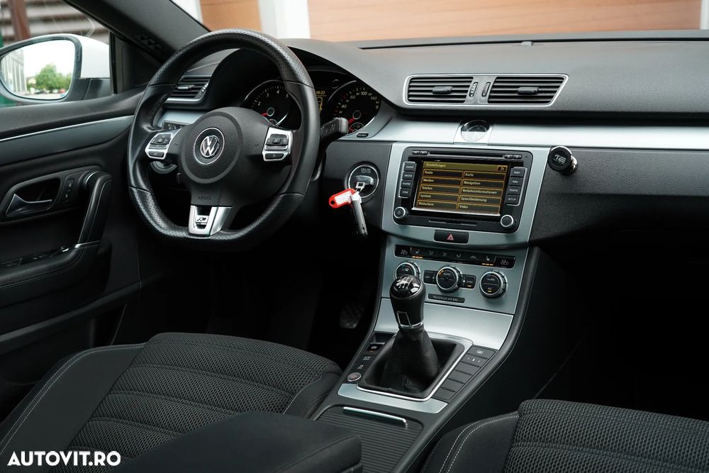 Volkswagen Passat CC 2.0 TSI - 16