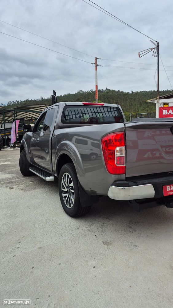 Nissan Np300 - 4