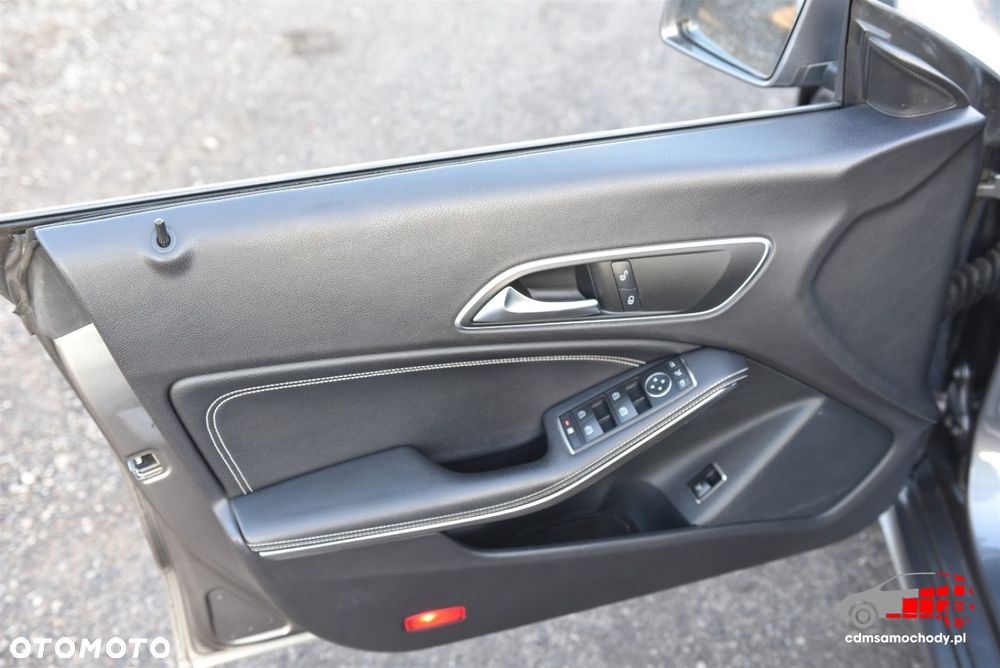 Mercedes-Benz CLA - 15